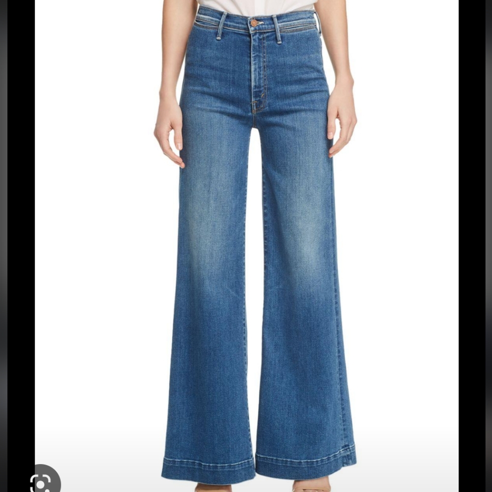 MOTHER "The Swooner Roller" Jeans